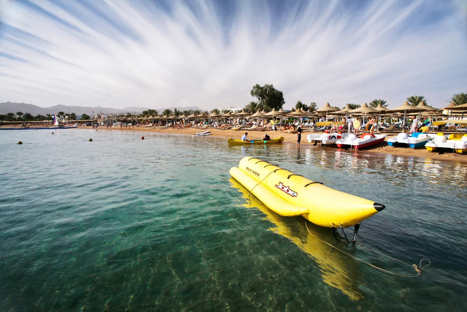 Zatoka Naama Bay w Szarm el-Szejk nad Morzem Czerwonym