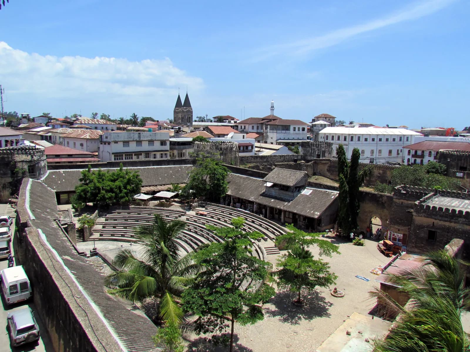 Stone Town na Zanzibarze od strony morza